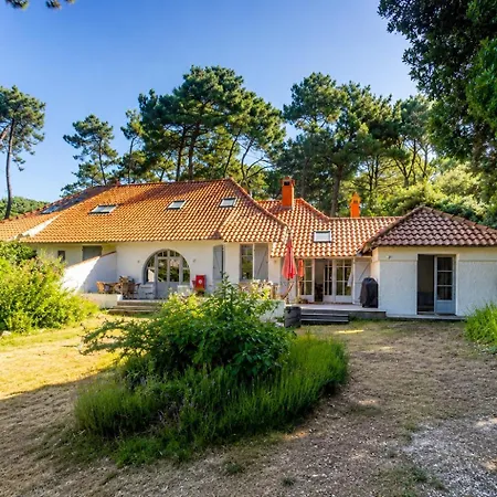 Holiday home A 200 M, Maison 8 Pers, Jardin & Bbq